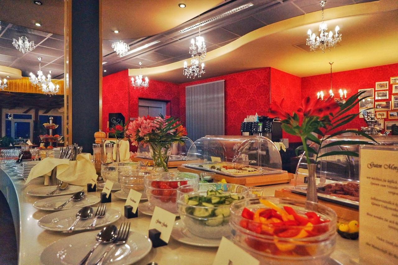 Bergwirtschaft Wilder Mann Hotel Und Restaurant Дрезден Экстерьер фото