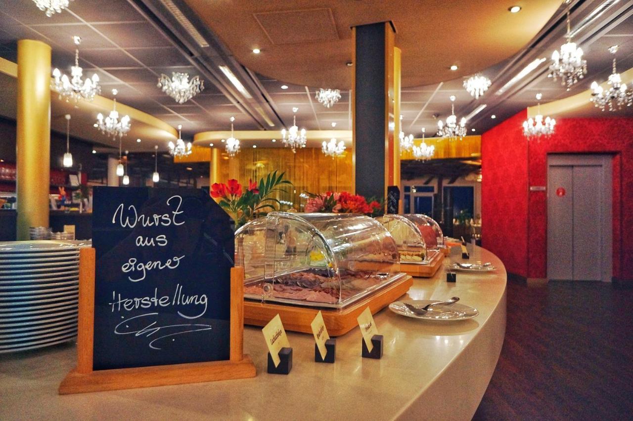 Bergwirtschaft Wilder Mann Hotel Und Restaurant Дрезден Экстерьер фото
